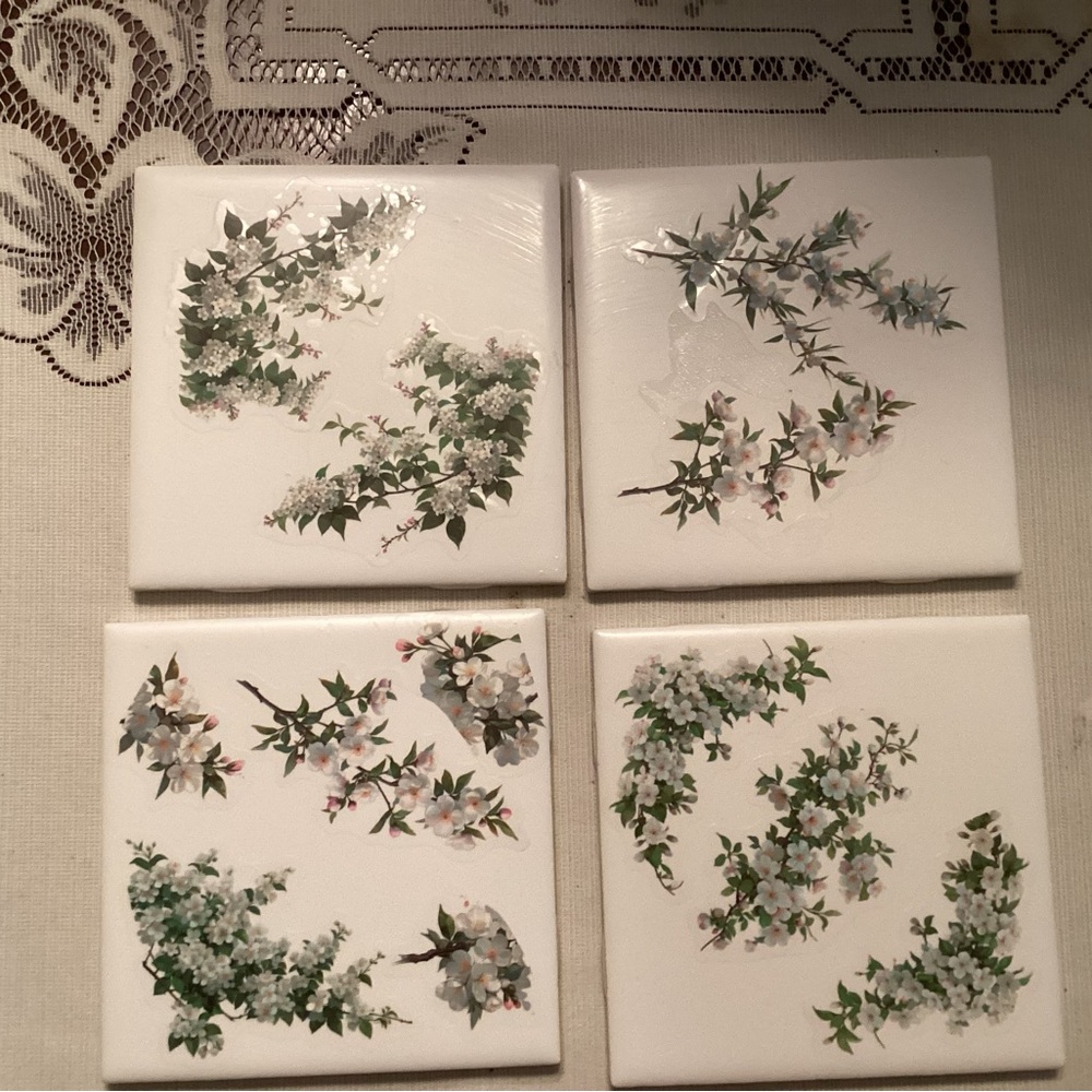 Floral Ceramic Tiles Set